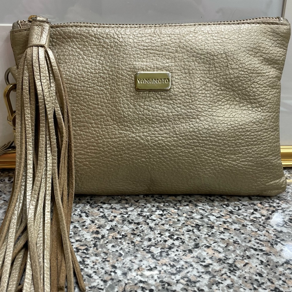 GOLD YAMAMOTO LEATHER WRISTLET